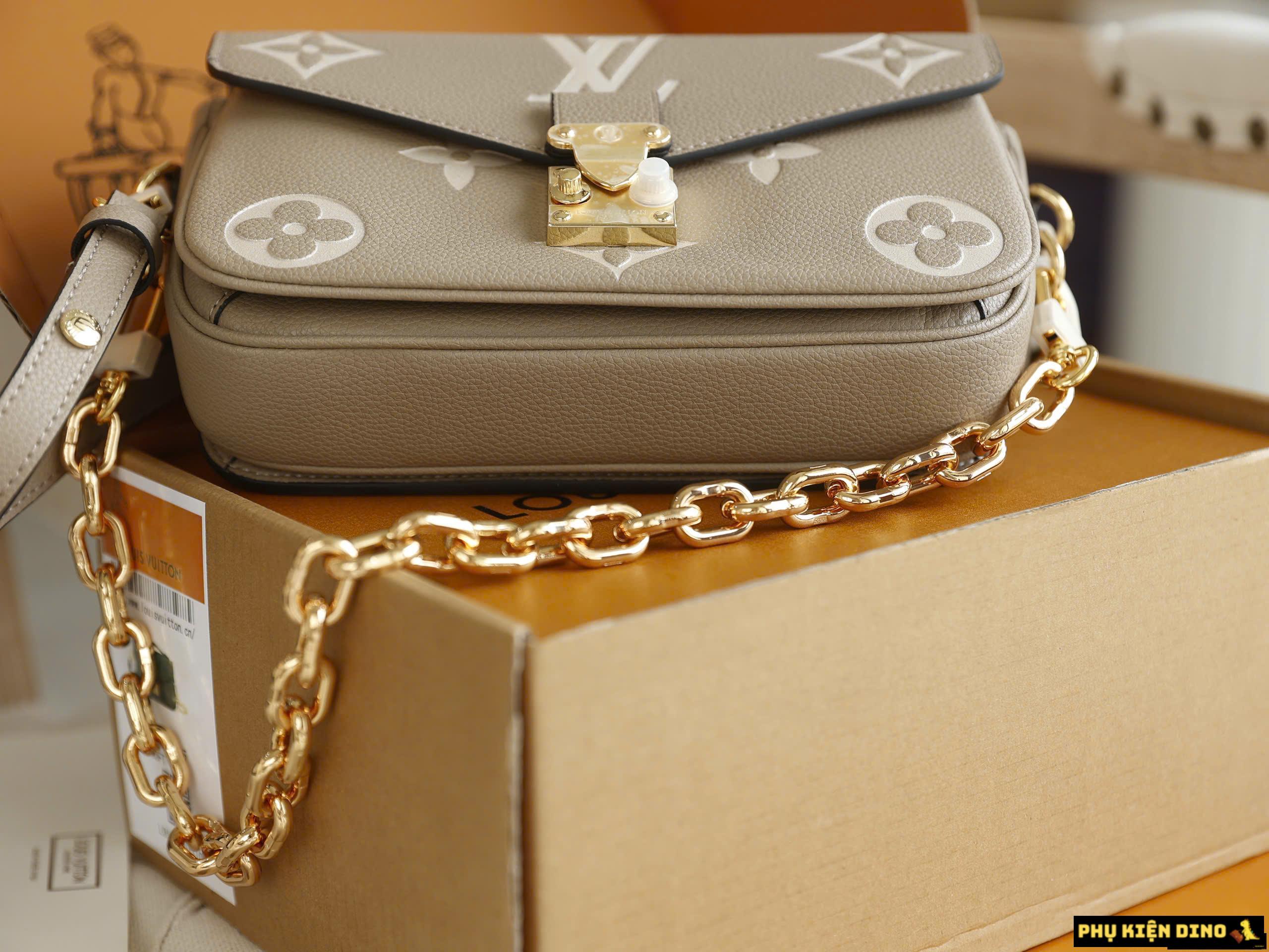 Túi Louis Vuitton LV Pochette Metis East West Cream Black Fullbox 7 Túi Siêu Phẩm LV Pochette Metis East West Màu Kem Size 21cm