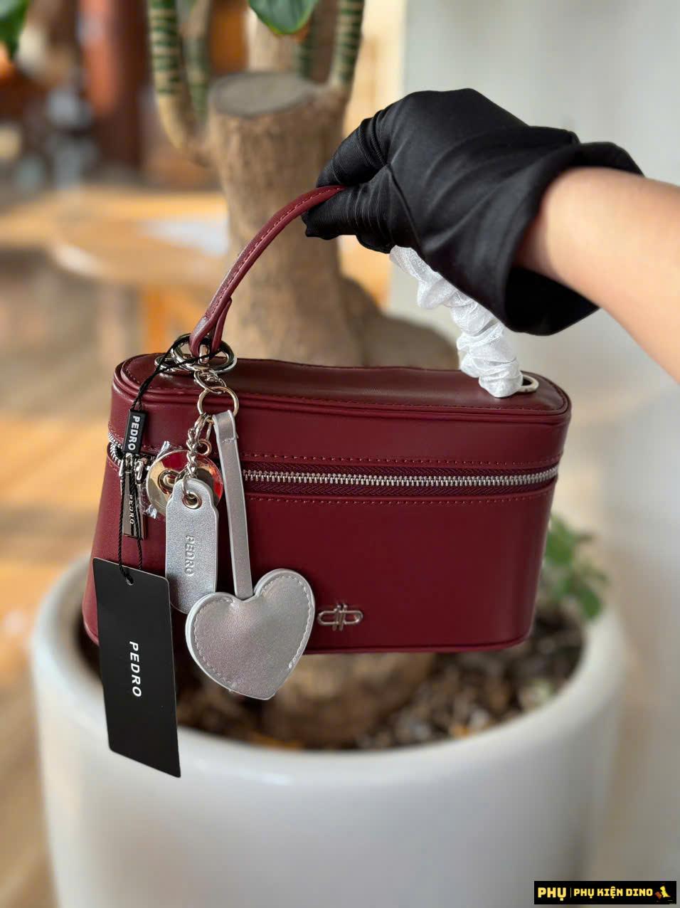 Túi Đeo Chéo Nữ Pedro Ari Leather Shoulder Bag Màu Đỏ Màu Be Fullbox 4 Túi Xách Cao Cấp Pedro Ari Màu Đỏ Mẫu Mới Fullbox