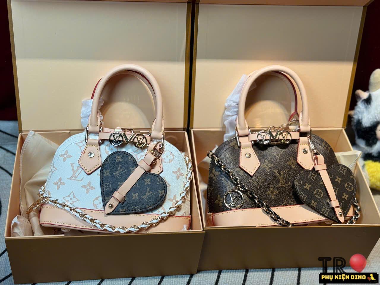 Túi Xách Nữ Louis Vuitton LV Hến Alma BB Charm Heart Fullbox Size 20 2 Túi Xách Nữ Louis Vuitton LV Hến Alma BB Charm Heart Trắng Nâu