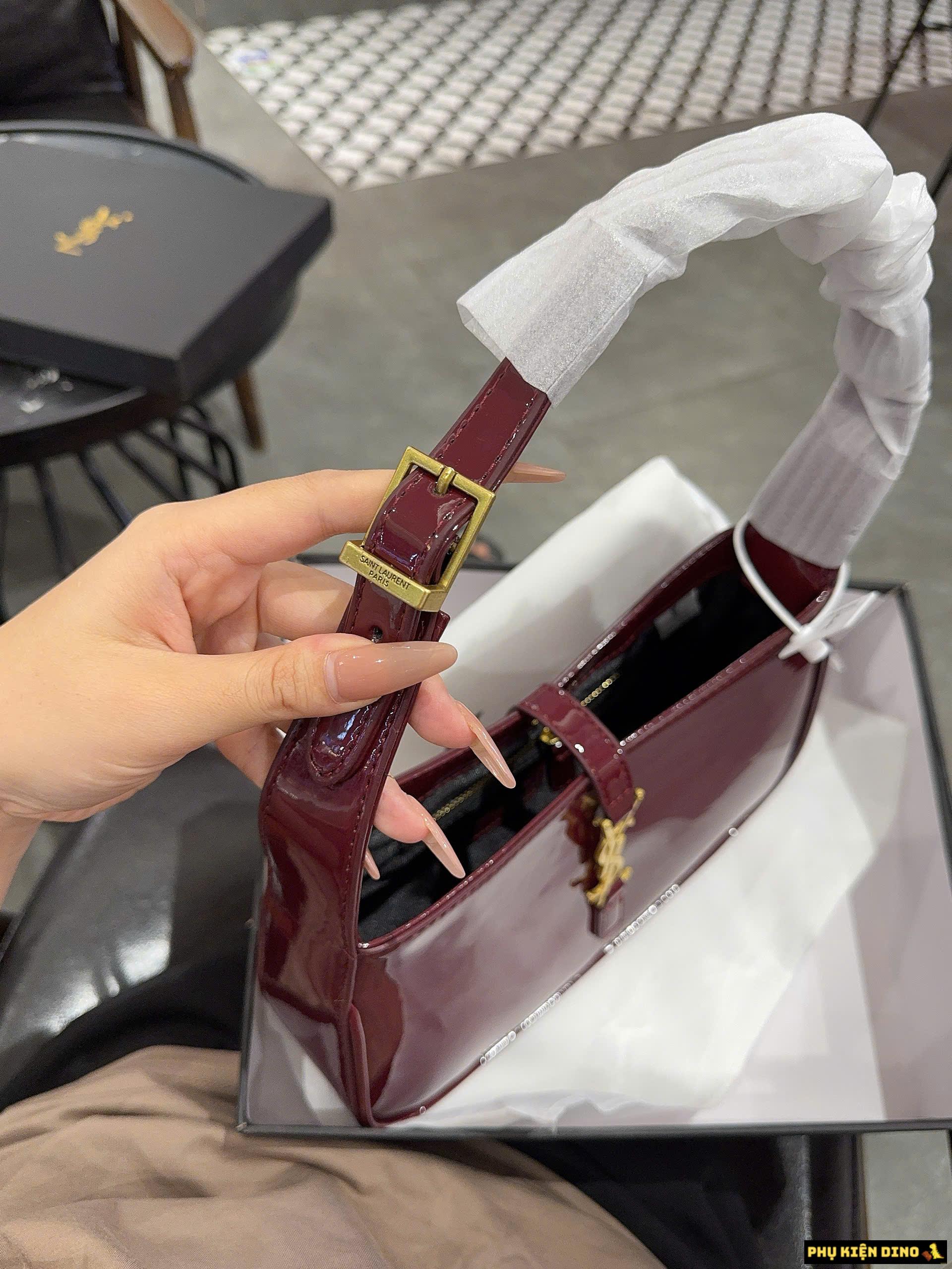 Túi YSL Le 5 A 7 Dark Red Wine Patent Leather Hobo Bag Túi YSL Le 5 A 7 Dark Red Wine Patent Leather Hobo Bag