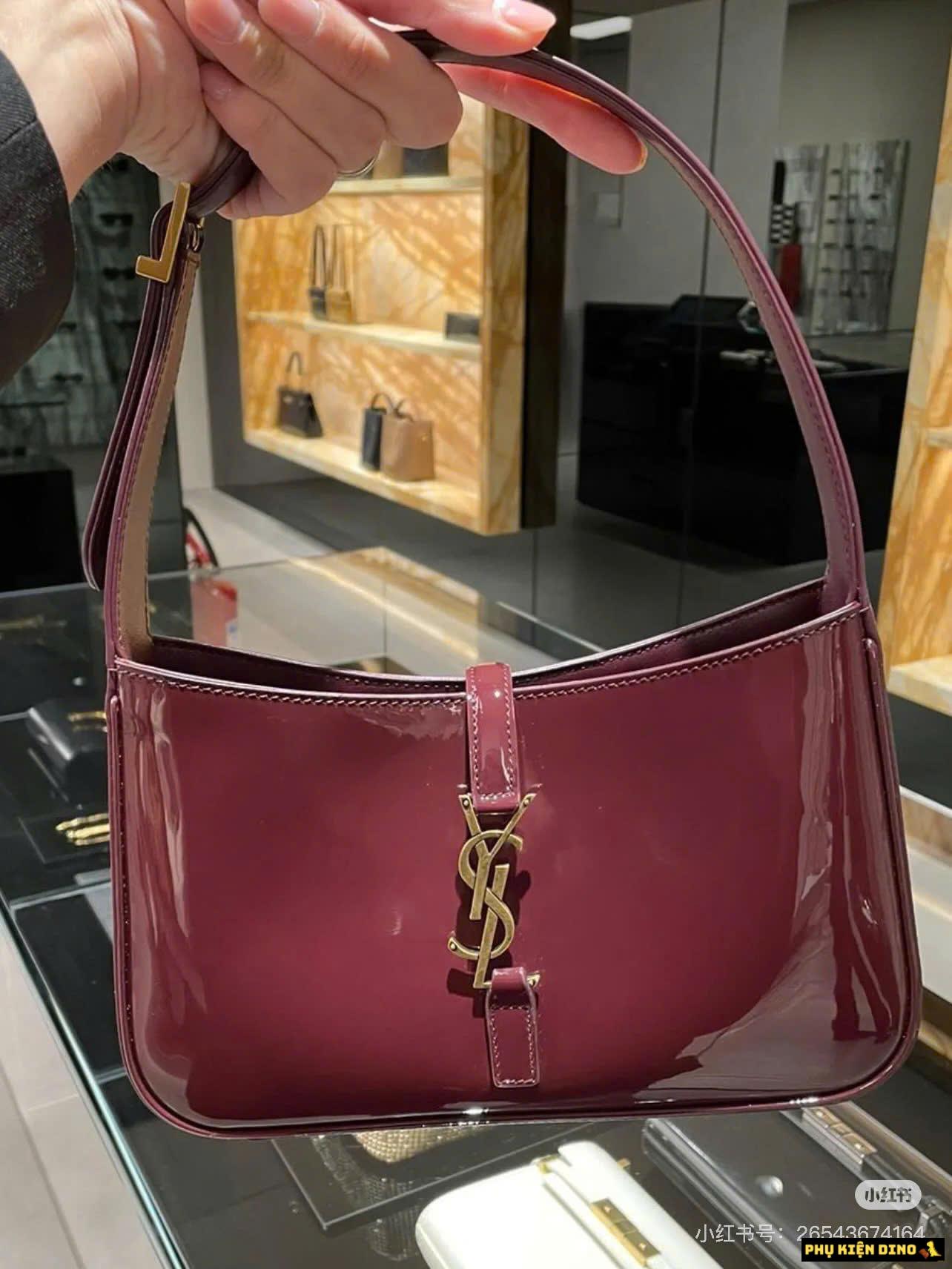 Túi YSL Le 5 A 7 Shoulder Bag Patent Dark Red Wine Túi YSL Le 5 A 7 Shoulder Bag Patent Dark Red Wine