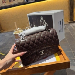 Phụ Kiện Dino - Phụ kiện thời trang thời thượng 14 Túi Chanel Medium Double Flap Màu Nâu Chocolate Da Caviar