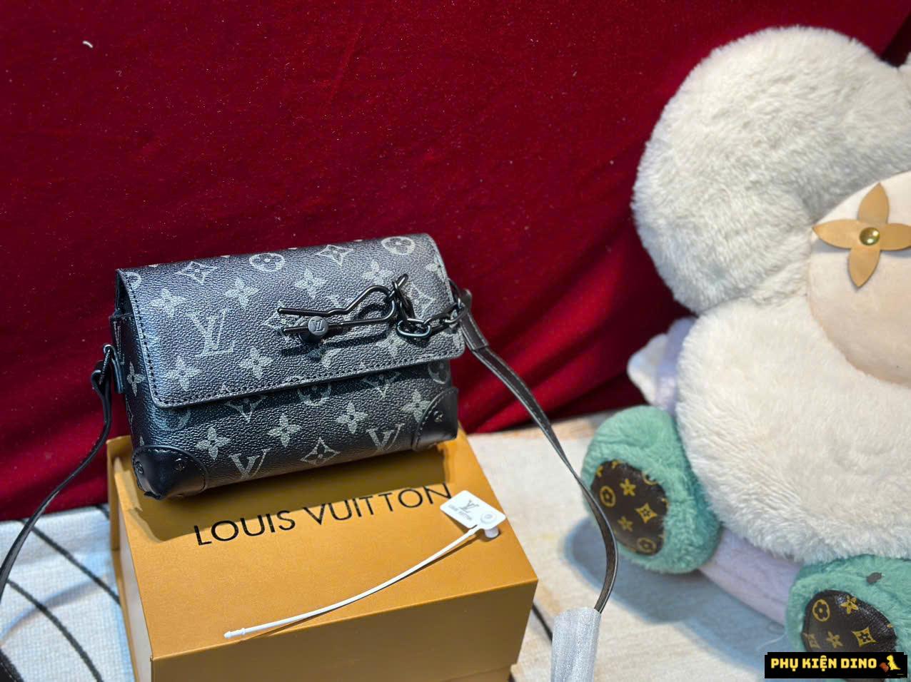 Túi Nam Louis Vuitton LV Steamer Wearable Monogram Eclipse M81783 2 Túi Nam Louis Vuitton LV Steamer Wearable Monogram Eclipse M81783 Fullbox