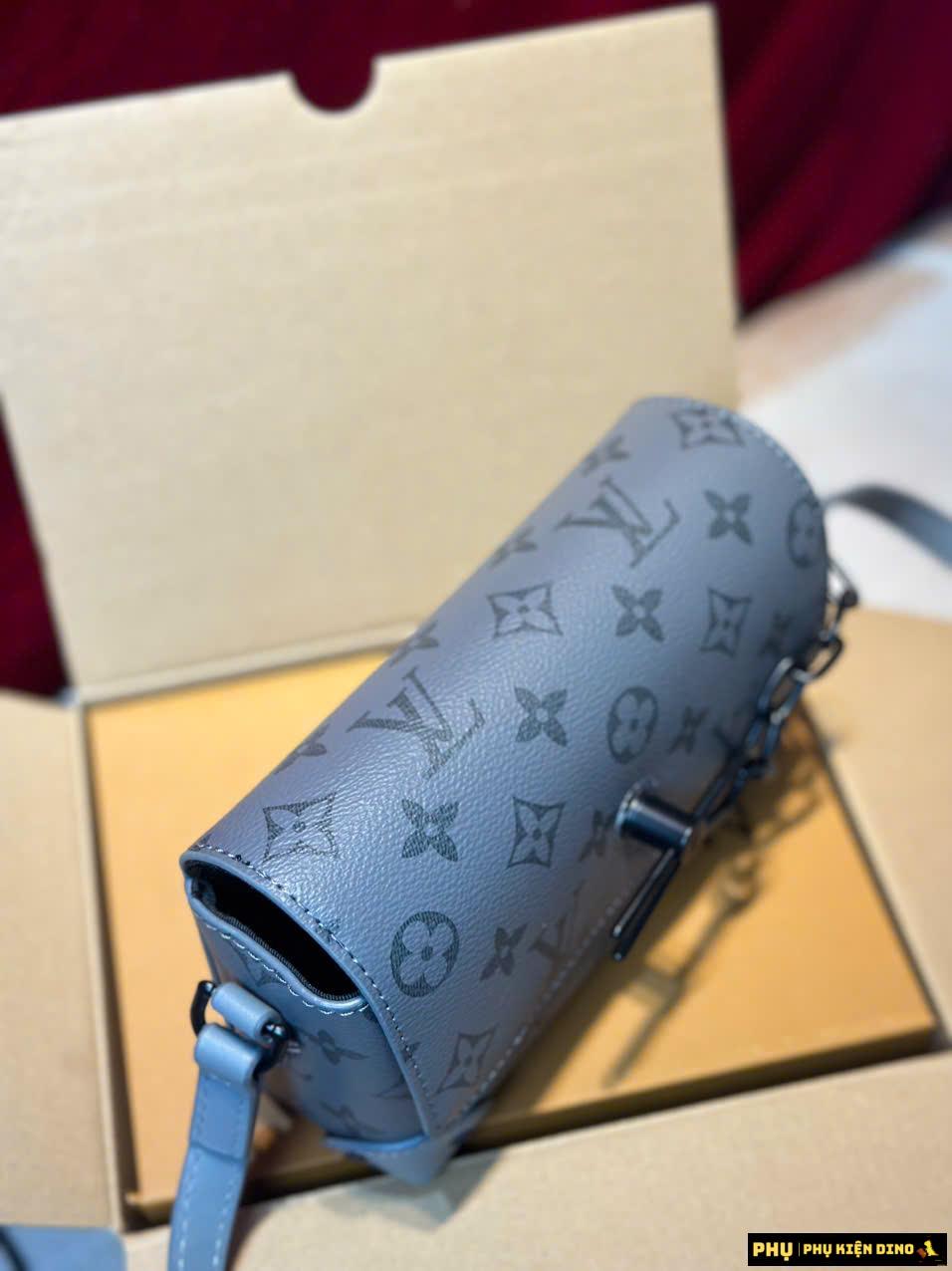 Túi Nam Louis Vuitton LV Steamer Wearable Monogram Eclipse M81783 13 Túi Nam LV Steamer Wearable Wallet Grey Fullbox Nam Châm