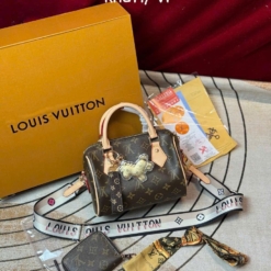 Phụ Kiện Dino - Túi Xách Luxyry 17 Túi Louis Vuitton LV Trống Size 20 Quai Đeo Bản To Kèm Ví Móc Khóa Fullbox