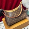 Túi Louis Vuitton LV Speedy Bandouliere Monogram Kèm Charm Fullbox 19 Túi Louis Vuitton Speedy Bandouliere Monogram Box Nam Châm Kèm Charm