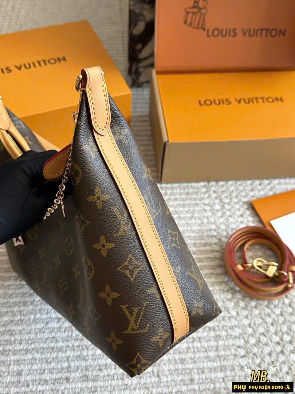 Túi Louis Vuitton LV Speedy Bandouliere Monogram Kèm Charm Fullbox 7 Túi Louis Vuitton Speedy Bandouliere Monogram Dây Da Dập Logo