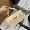 Túi Xách Charles & Keith CNK Arlet Belted Form Chữ Nhật 10 Túi Xách CNK Arlet Belted Màu Kem Thời Trang