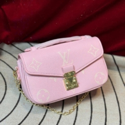 Túi Xách LV Pochette Metis East West Pink Quartz Fullbox 2 Lớp