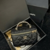Túi Cốp Chanel Vanity Quai Ngọc Phối Xích Size 20 Fullbox 16 Túi Cốp Chanel Vanity Quai Ngọc Phối Xích Size 20 Đen Fullbox