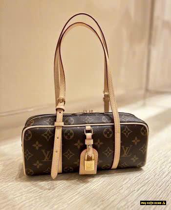 Túi Louis Vuitton LV Hang On Brown Fullbox M47031 11 Túi Đeo Chéo Nữ LV Hang On Brown Multi Bag Fullbox