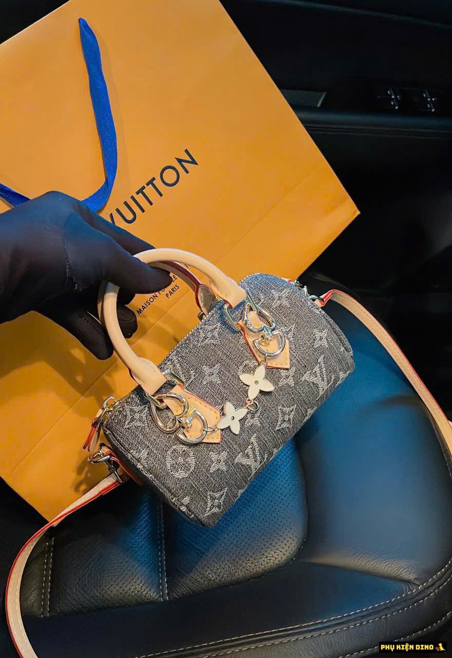 Túi Đeo Chéo LV Nano Speedy Gray Denim Tặng Charm Xích Fullbox Túi Đeo Chéo LV Nano Speedy Gray Denim Tặng Charm Xích Fullbox