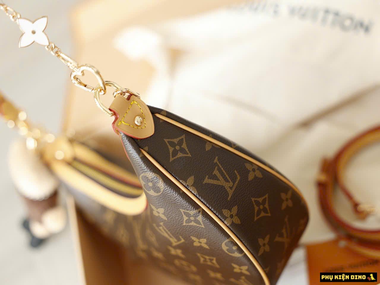 Túi LV CarryAll Size 24cm Da Mềm Form Chuẩn Kèm Code Túi LV CarryAll Size 24cm Da Mềm Form Chuẩn Kèm Code