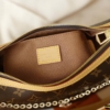 Túi Louis Vuitton LV CarryAll Monogram Size 24cm Tặng Móc Kitty 16 Túi LV CarryAll Size 24cm Tặng Kèm Móc Khóa Kitty