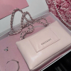 Bộ Quà Tặng Flower Chain Shoulder Bag With Jewellery Set Fullbox Trắng Hồng Đen 28 Bộ Quà Tặng Túi Xách Nữ Phối Xích Hoa Kèm Trang Sức Cam Kết Chuẩn Đẹp Như H